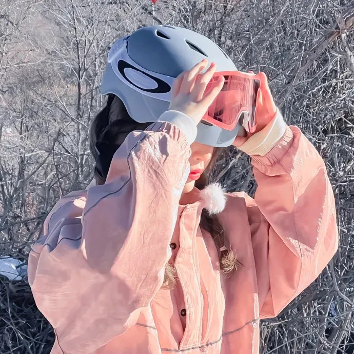 荒唐阿姨：潮爆大银幕